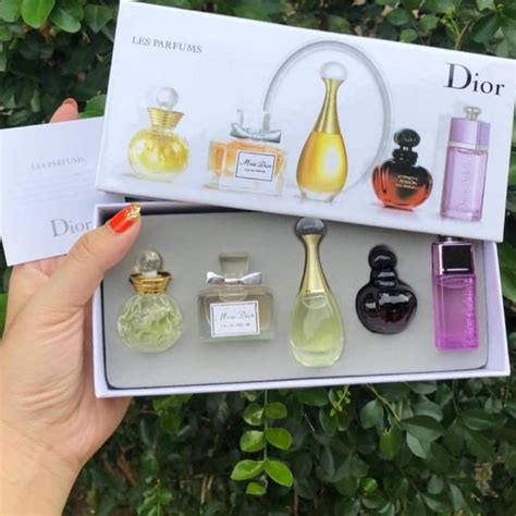 berapa harga parfum dior